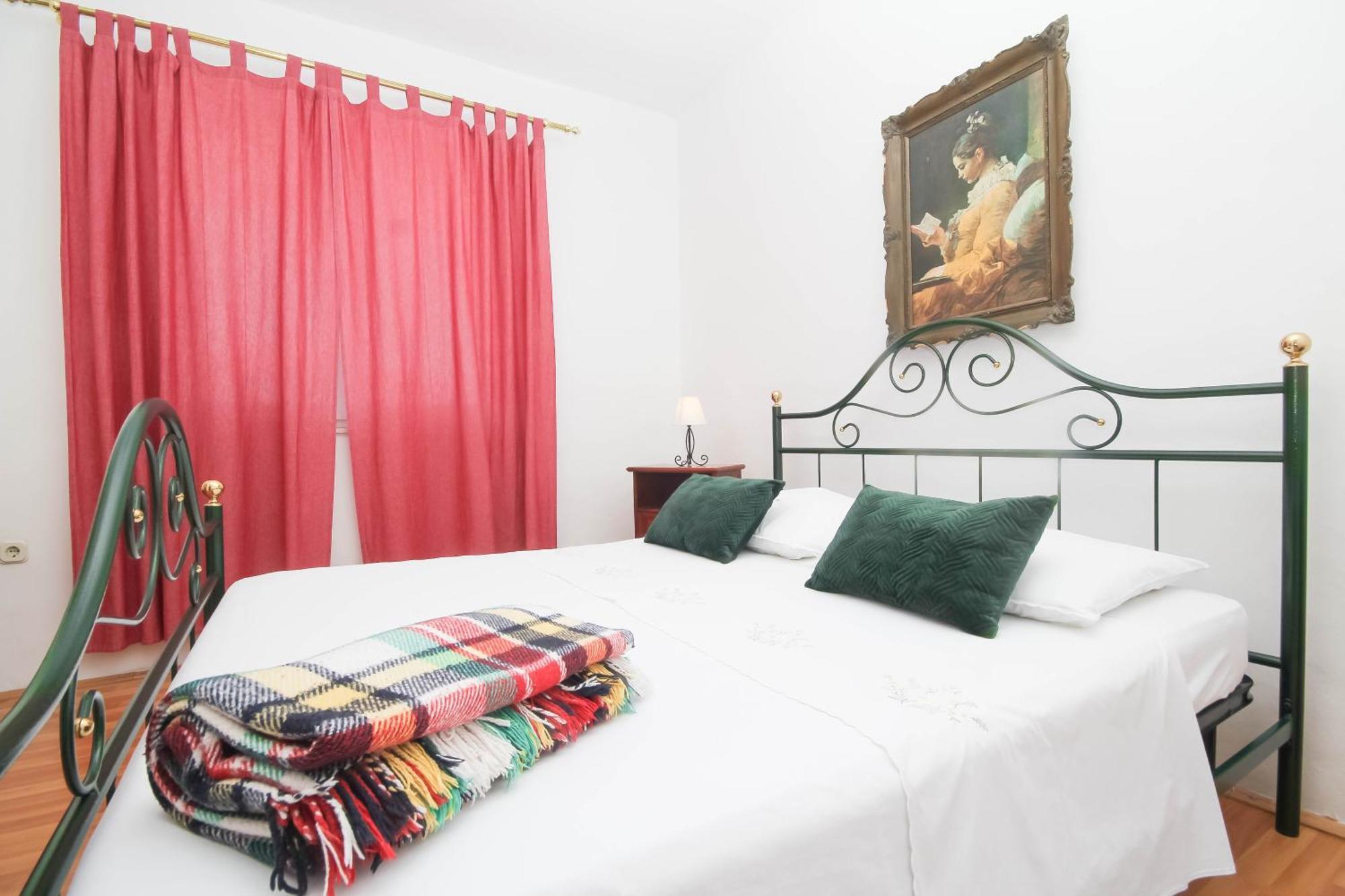 Lola'S Apartments Tribunj  Bilik gambar