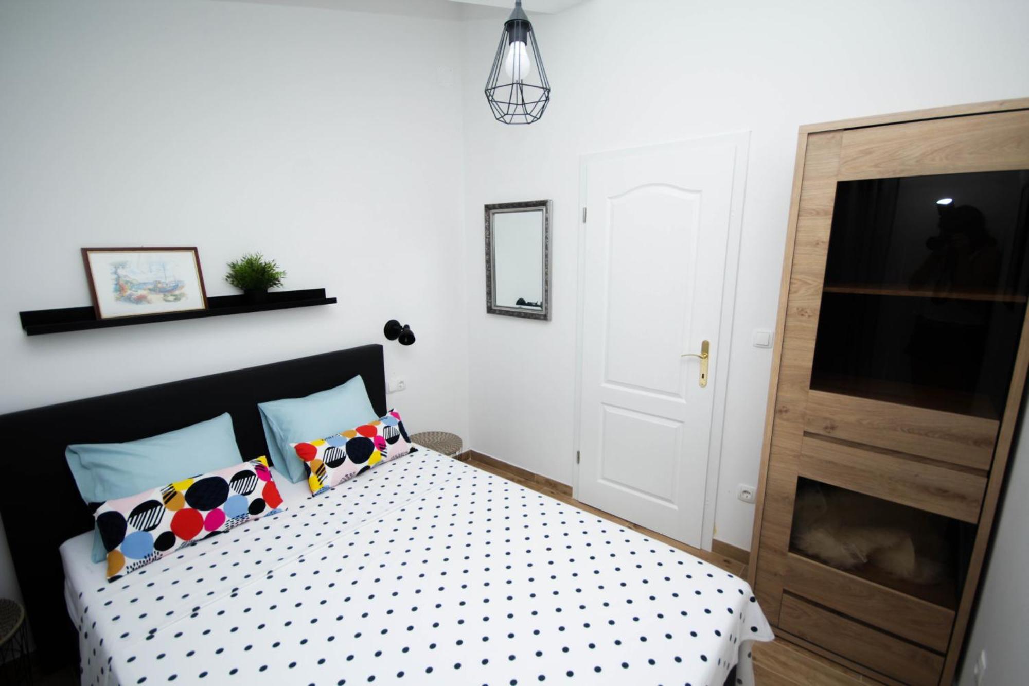 Lola'S Apartments Tribunj  Luaran gambar