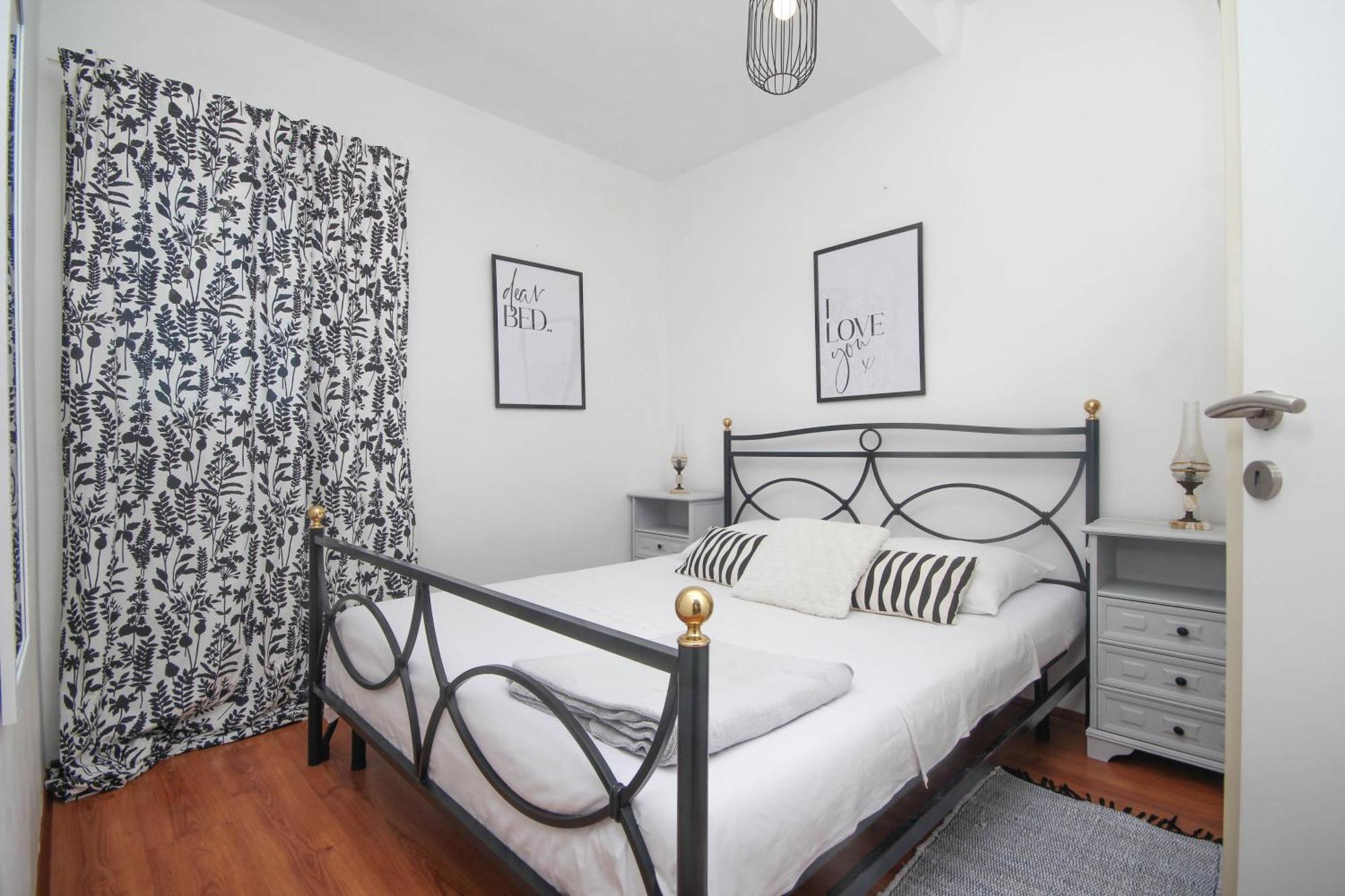 Lola'S Apartments Tribunj  Luaran gambar