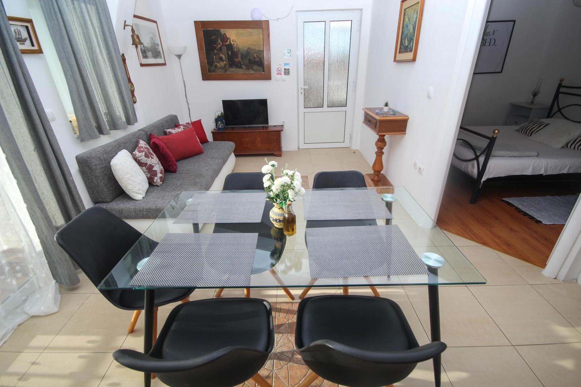 Lola'S Apartments Tribunj  Bilik gambar